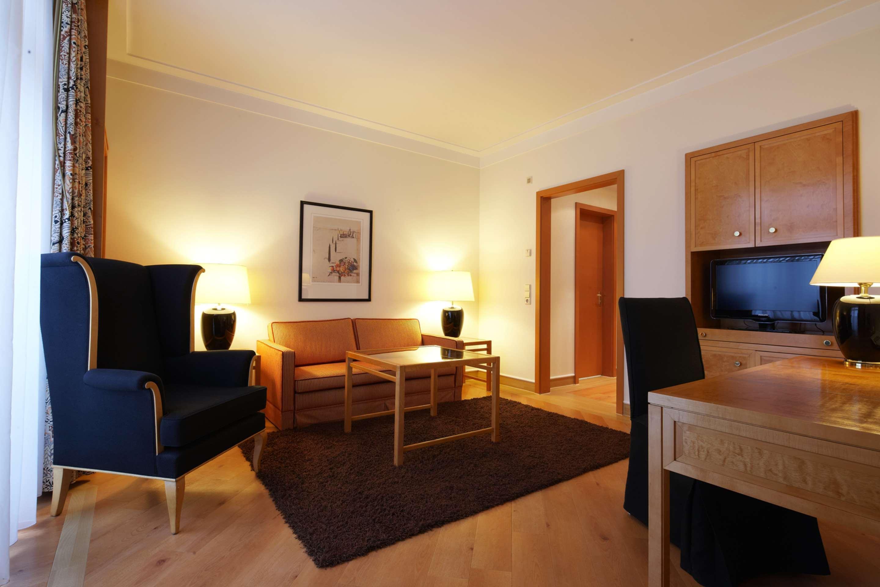 Steigenberger Hotel & Spa Bad Pyrmont Luaran gambar A typical apartment